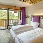 Hotell Explorer 4*