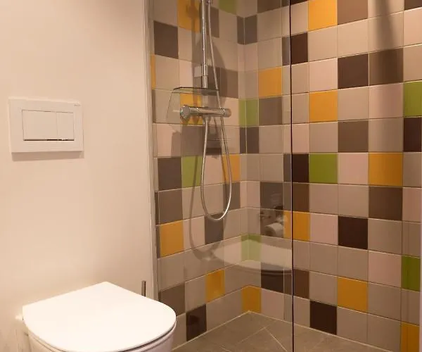 Explorer 4* باد كلينكيرشهايم