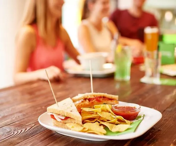 Explorer فندق باد كلينكيرشهايم